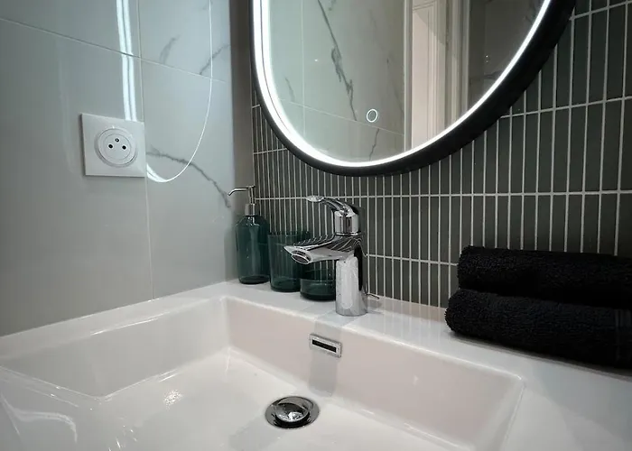Apartment En Plein Coeur De *